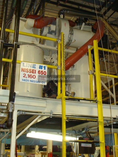 Nissei ASB-650 PET Injection One-Step Stretch Blow Molder - 2601-7.JPG