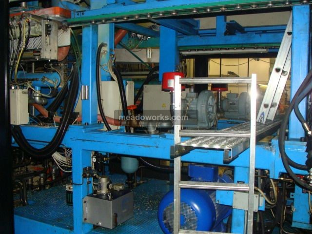 1999 Sipa ECS FX20/64 EVO PET Thermal Stretch Blow Molder - 2717-4.JPG