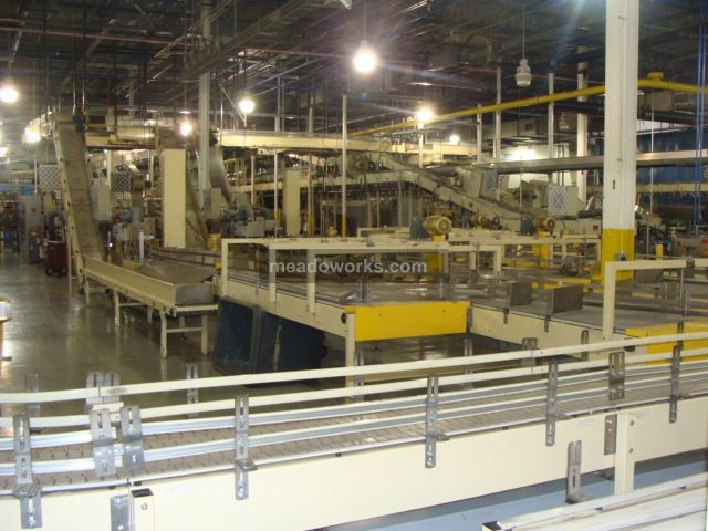 Crown Simplimatic 6' x 50' Accumulation Table - 2726-1.JPG