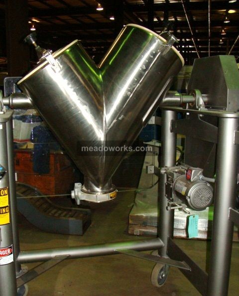 1997 Patterson-Kelley 3 Cu.Ft Stainless Steel Twin Shell Cross Flow Blender - 2799-3.JPG