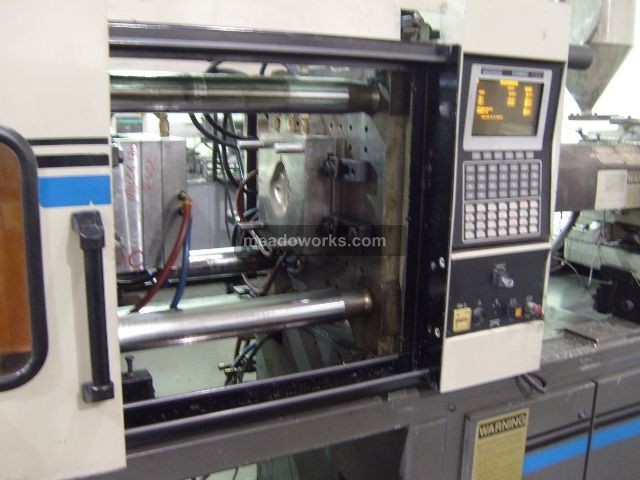 1993 Cincinnati Milacron VT165 - 2807-2.jpg