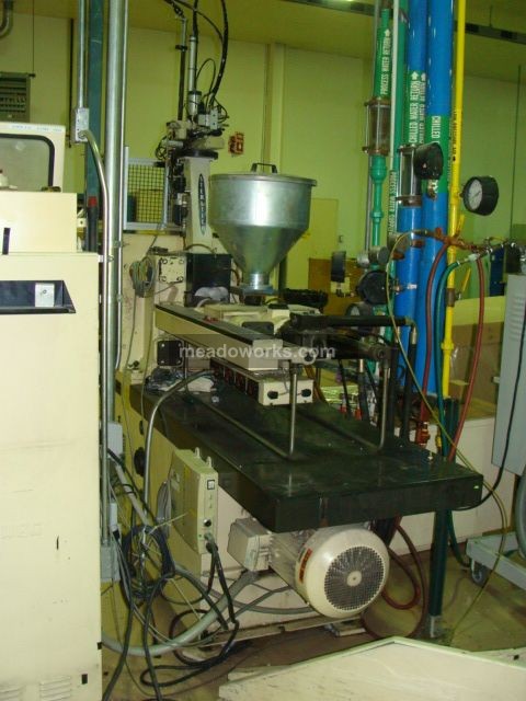 1992 Arburg 320-210-750 Allrounder Lab Press - 2811-2.JPG