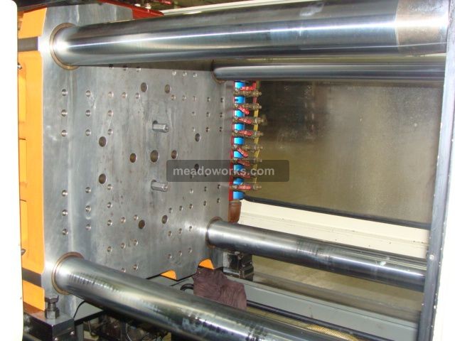 1997 Cincinnati Milacron VT220-17 - 2838-2.JPG