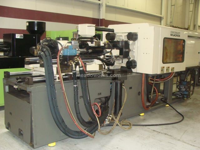 1997 Cincinnati Milacron VT220-17 - 2838-3.JPG