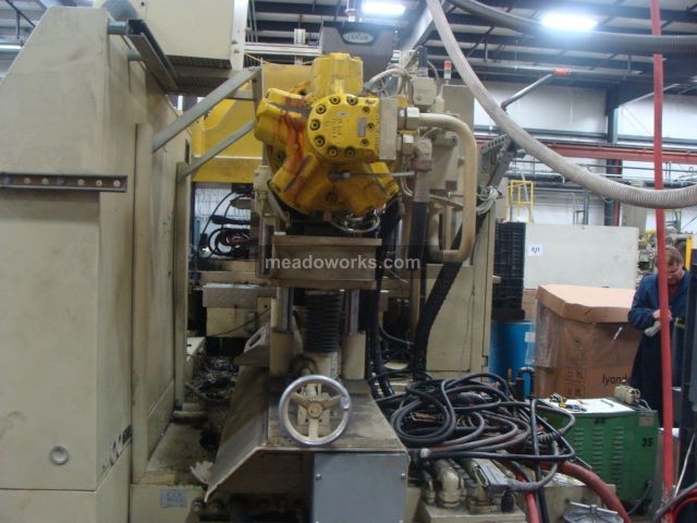 2000 Demag Ergotech 2500-840 - 2900-5.JPG