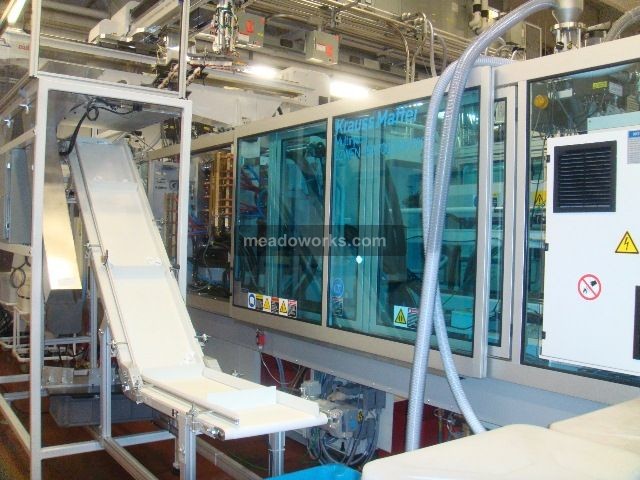 2011 Krauss Maffei Multinject CZWEN 180/700/390/700 - 3-Shot Twin Form - 2987-1.JPG