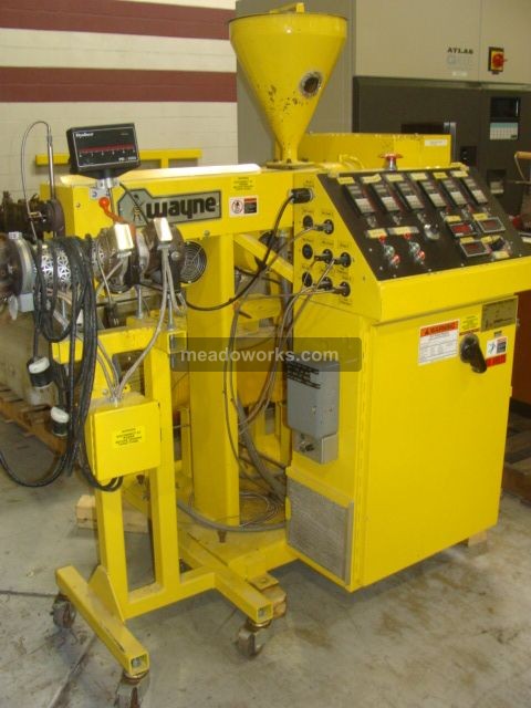 Wayne Yellowjacket 1" Single Screw Lab Extruder