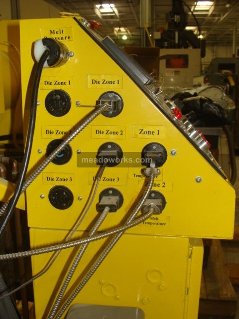 Wayne Yellowjacket 1" Single Screw Lab Extruder - 3013-4.JPG