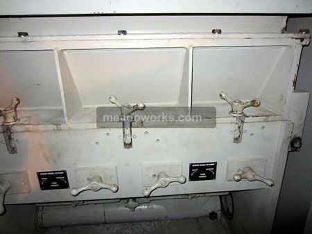 2004 Cumberland 2042 - 2000 Series - 3052-4.jpg