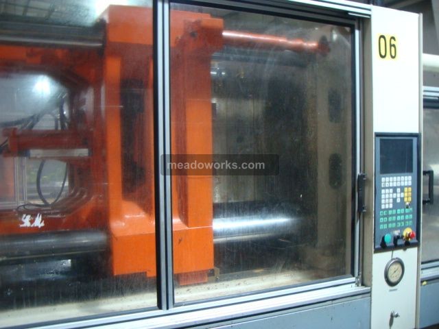 2003 TMC TMC 350E - 3110-2.JPG