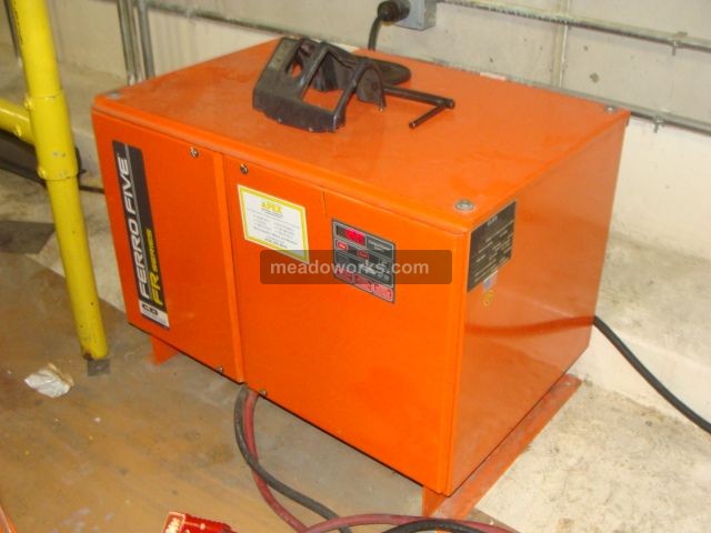 Doosan B16R-5 - 3216-5.JPG