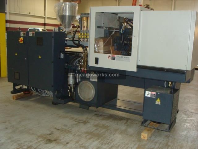 2001 Van Dorn Cadence 40 - 3274-2.JPG