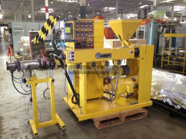 Wayne Yellowjacket 1.5" Single Screw Compounding Extruder - 3366-2.jpg
