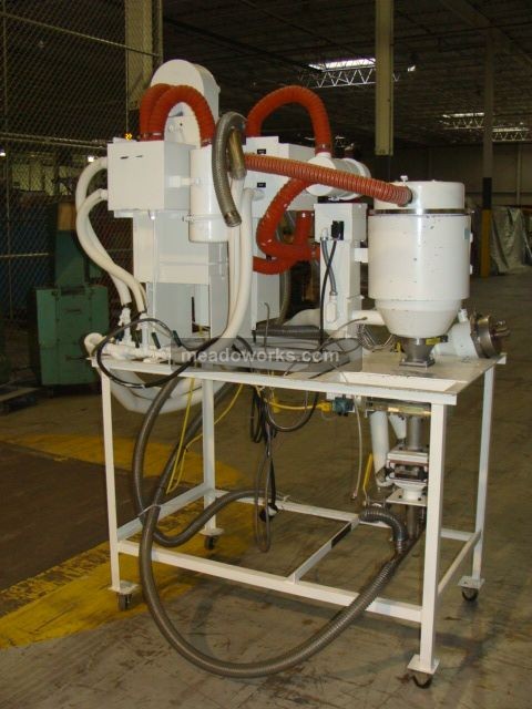 1998 Novatec MDM-15 Desiccant Dryer - 3423-1.JPG