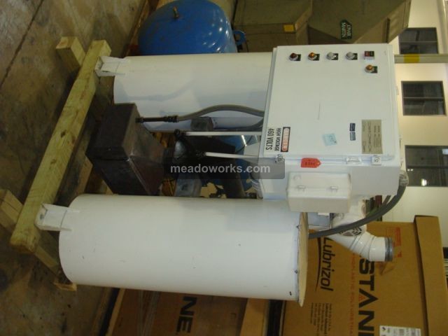 Novatec CD80 Dual Bed Desiccant Dryer & Delivery System - 3428-8.JPG