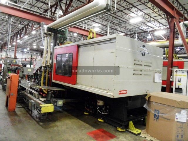 2002 Cincinnati Milacron MM550 - 3476-1.JPG