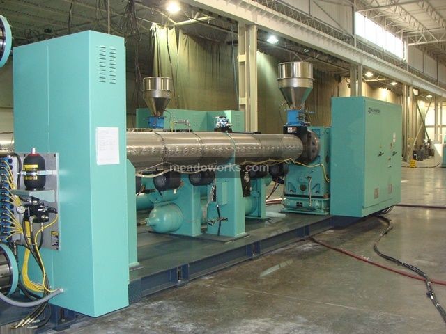 2011 Wilmington Machinery Lumina 1000 WP - Structural Plastics Injection Machine - 3483-4.JPG