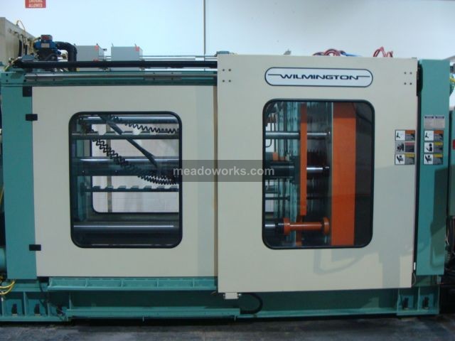 Wilmington Machinery 375 LP - Structural Plastics Injection Machine - 3487-5.JPG