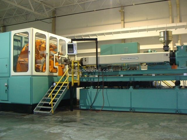 Wilmington Machinery 7.5V12 - Vertical Rotary Blow Molder - 3488-2.JPG