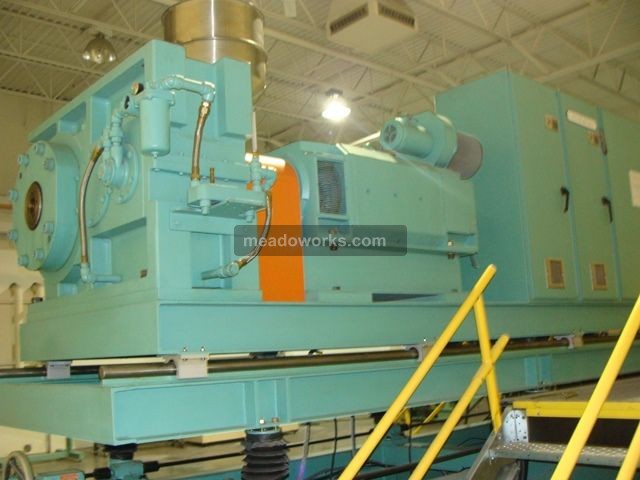Wilmington Machinery 7.5V12 - Vertical Rotary Blow Molder - 3488-3.JPG