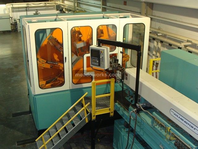 Wilmington Machinery 7.5V12 - Vertical Rotary Blow Molder - 3488-4.JPG