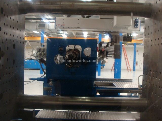 2005 Engel CL 2550H/330L/610 US - 2 Shot - 3535-6.JPG