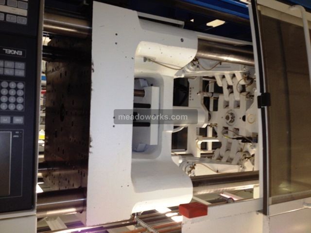 2004 Engel TG 2750/300 US - 3548-3.JPG