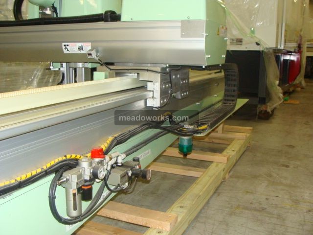 2004 Yushin VNII-400DLL- 4 Axis Servo - 3561-3.JPG