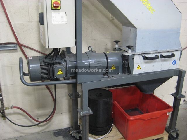 2006 Moditec G4S ACP - 3575-2.JPG