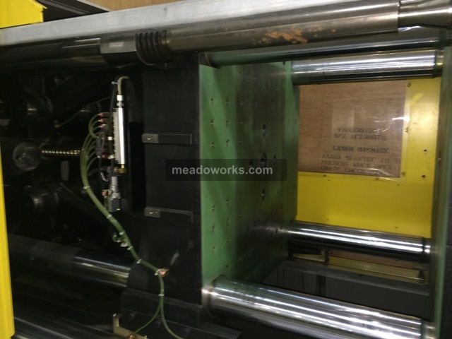 2006 Cincinnati Milacron Roboshot SiB 165 - 3662-2.JPG
