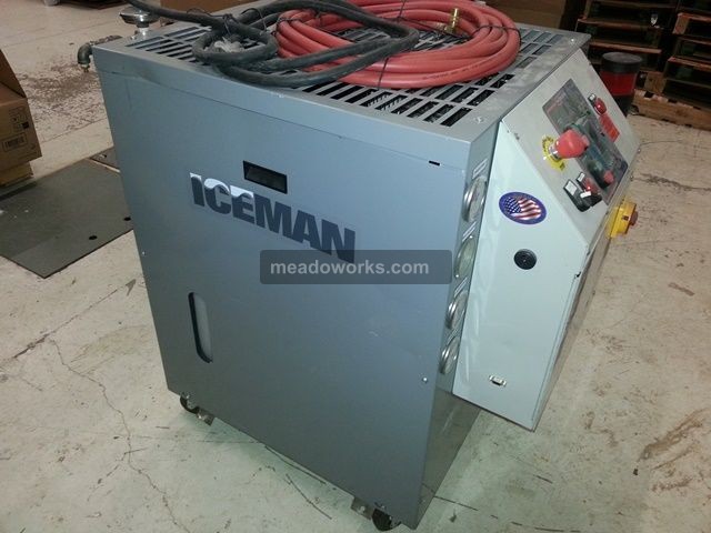Mokon AC-1 - 3689-1.jpg