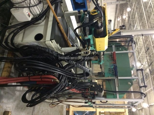 2000 Arburg 1500T 1300-350- Vertical/Vertical - 3704-3.JPG
