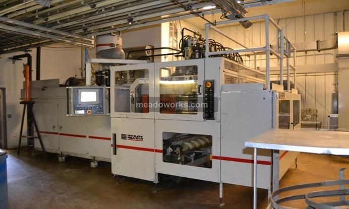 2004 Uniloy R-2000-100 Reciprocating Screw Blow Molder - 3722-0.jpg
