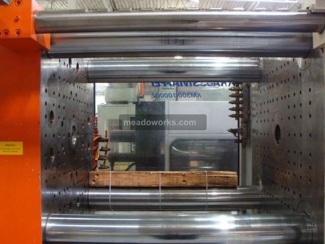 1998 Krauss Maffei KM 300-1000 C2 - 3728-3.JPG
