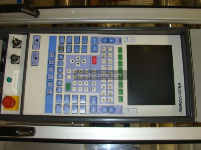 1998 Krauss Maffei KM 300-1000 C2 - 3728-4.JPG