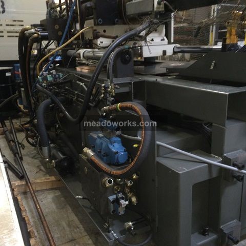 1995 Cincinnati Milacron VH725-60 - 3742-7.JPG