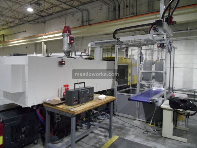 2013 Cincinnati Milacron Roboshot S2000i 165S - 3761-2.JPG