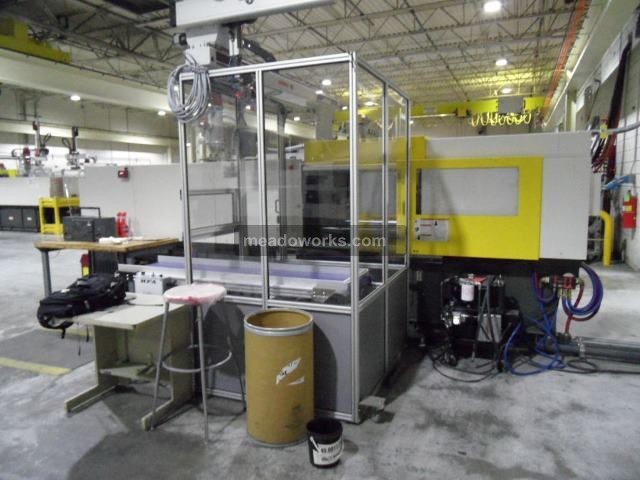 2013 Cincinnati Milacron Roboshot S2000i 165S - 3761-3.JPG