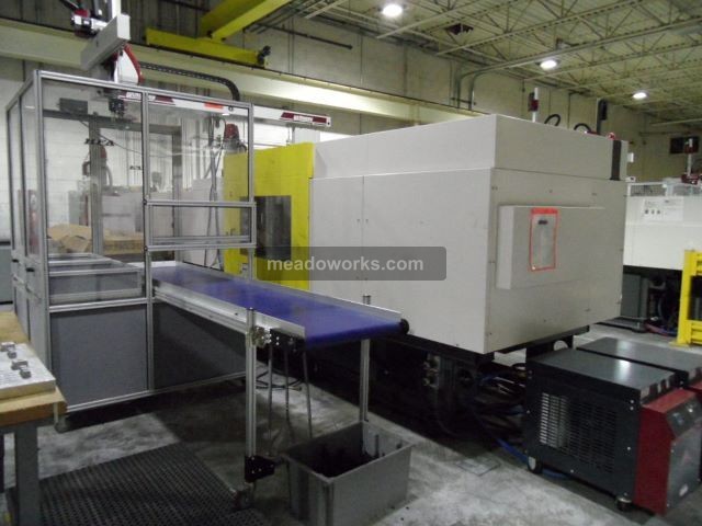 2013 Cincinnati Milacron Roboshot S2000i 330B - 3762-4.JPG