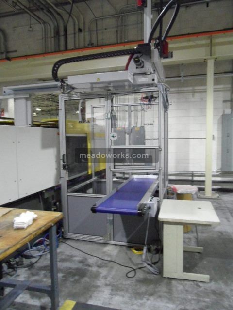 2013 Wittmann W818 - 3-Axis Servo - 3765-2.JPG