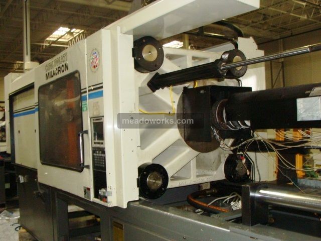 1995 Cincinnati Milacron VH500-54 - 3768-3.JPG