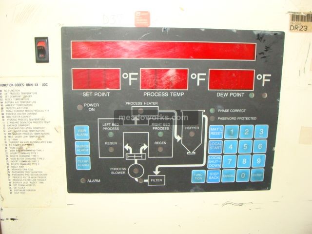 Cincinnati Milacron CDD100 Desiccant Dryer - 3826-2.JPG