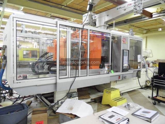 2001 Krauss Maffei KM 420-1900-520 CL - 2-Shot - 3868-1.JPG