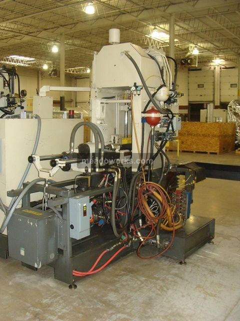 1993 Cincinnati Milacron Vector CH-90-S - 3871-2.JPG