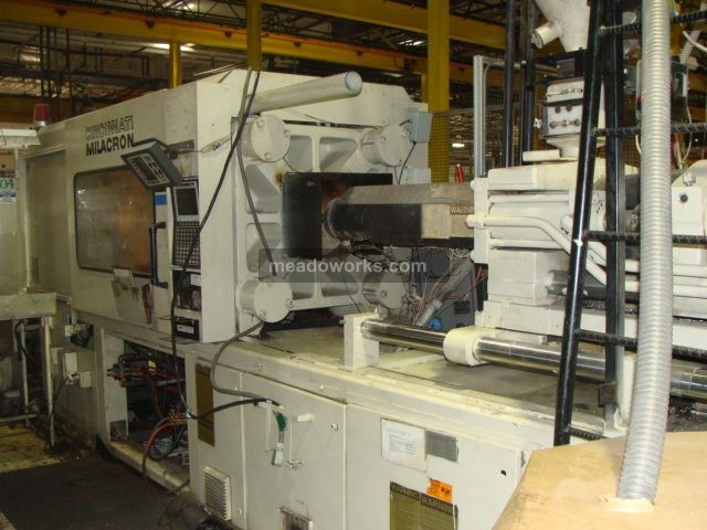 1993 Cincinnati Milacron VT300-21 - 3941-1.JPG
