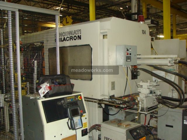 1993 Cincinnati Milacron VT300-21 - 3941-4.JPG