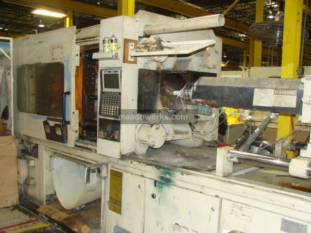 1992 Cincinnati Milacron VT300-21 - 3942-2.JPG