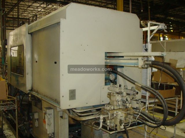 1992 Cincinnati Milacron VT300-21 - 3942-5.JPG