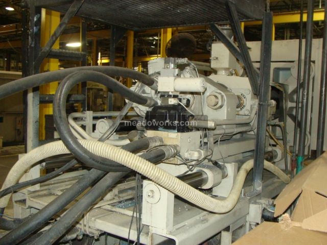 1992 Cincinnati Milacron VT300-21 - 3943-4.JPG