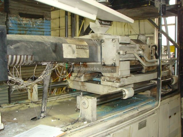 1992 Cincinnati Milacron VT300-21 - 3945-3.JPG